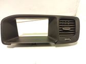 Dash center air vent grill