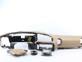 Airbag set with panel