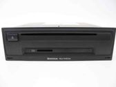 Radio / CD-Player / DVD-Player / Navigation