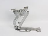 Engine bonnet/hood hinges