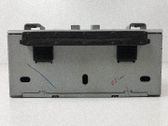 Panel / Radioodtwarzacz CD/DVD/GPS