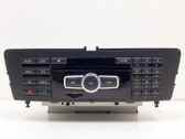Radio / CD-Player / DVD-Player / Navigation