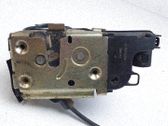Cerradura de puerta delantera