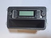 Radio / CD-Player / DVD-Player / Navigation