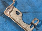 Autres pièces compartiment moteur