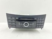 Radio / CD-Player / DVD-Player / Navigation