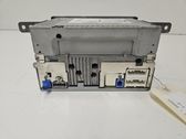Radio / CD-Player / DVD-Player / Navigation