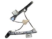 Rear window lifting mechanism without motor