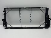 Radiator mount bracket