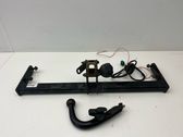 Detachable towbar