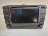 Radio / CD-Player / DVD-Player / Navigation
