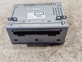 Radio / CD-Player / DVD-Player / Navigation