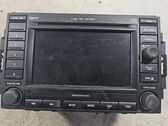 Radio/CD/DVD/GPS head unit