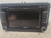Radio / CD-Player / DVD-Player / Navigation