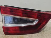 Tailgate rear/tail lights