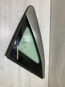Fenêtre triangulaire avant / vitre