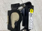 Support, fixation pour filet à bagages