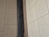 Side skirt front trim