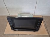 Radio / CD-Player / DVD-Player / Navigation