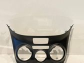 Console centrale, commande chauffage/clim