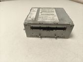 Radio / CD-Player / DVD-Player / Navigation