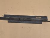 Radiator cooling fan shroud