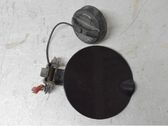 Verrouillage du bouchon du réservoir de carburant