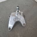 Engine mounting bracket