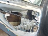 Mecanismo para subir la puerta trasera sin motor