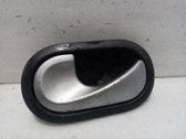 Manecilla interna puerta delantera