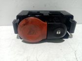 Botón interruptor de luz de peligro