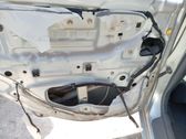 Mecanismo para subir la puerta trasera sin motor