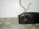 Cerradura de puerta delantera