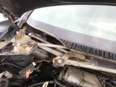 Front wiper blade arm