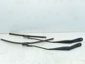 Front wiper blade arm