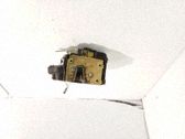 Cerradura de puerta delantera
