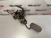Accelerator throttle pedal