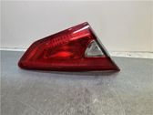 Lámpara de faros/luces traseros