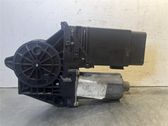 Motor del regulador de la ventanilla de la puerta delantera