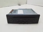 Radio/CD/DVD/GPS-pääyksikkö