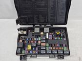 Juego de caja de fusibles