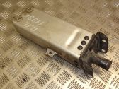 Front bumper mounting bracket