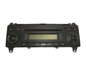 Radio / CD-Player / DVD-Player / Navigation