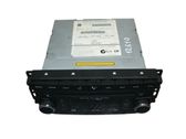 Radio / CD-Player / DVD-Player / Navigation