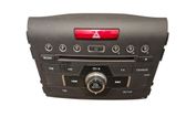 Radio/CD/DVD/GPS-pääyksikkö