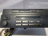 Radio / CD-Player / DVD-Player / Navigation