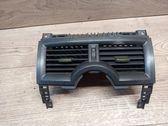 Grille d'aération centrale