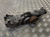 Engine mounting bracket