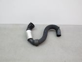 Tuyau de liquide de refroidissement moteur
