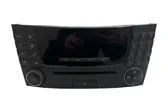 Radio / CD-Player / DVD-Player / Navigation